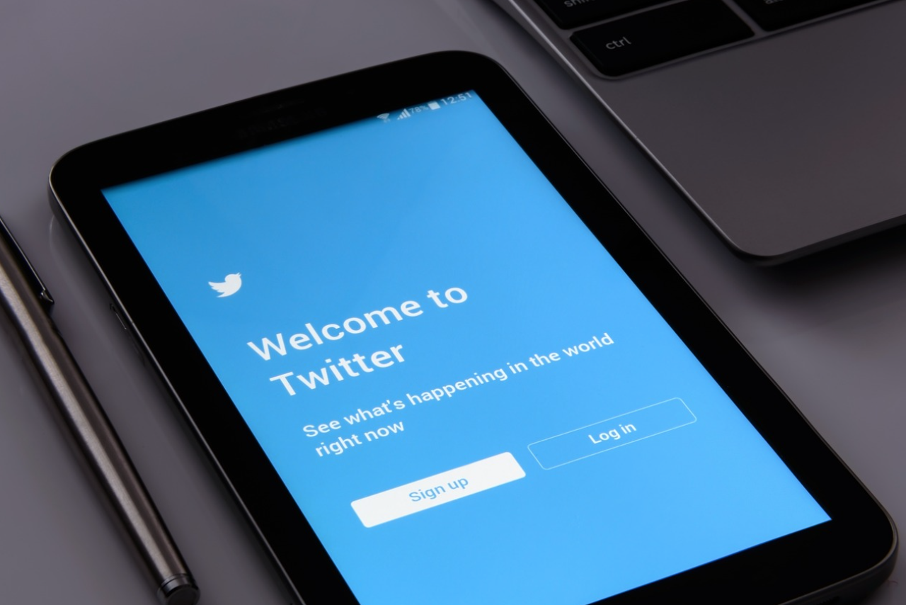 Apple Users Have To Pay Higher Price For Twitter Blue