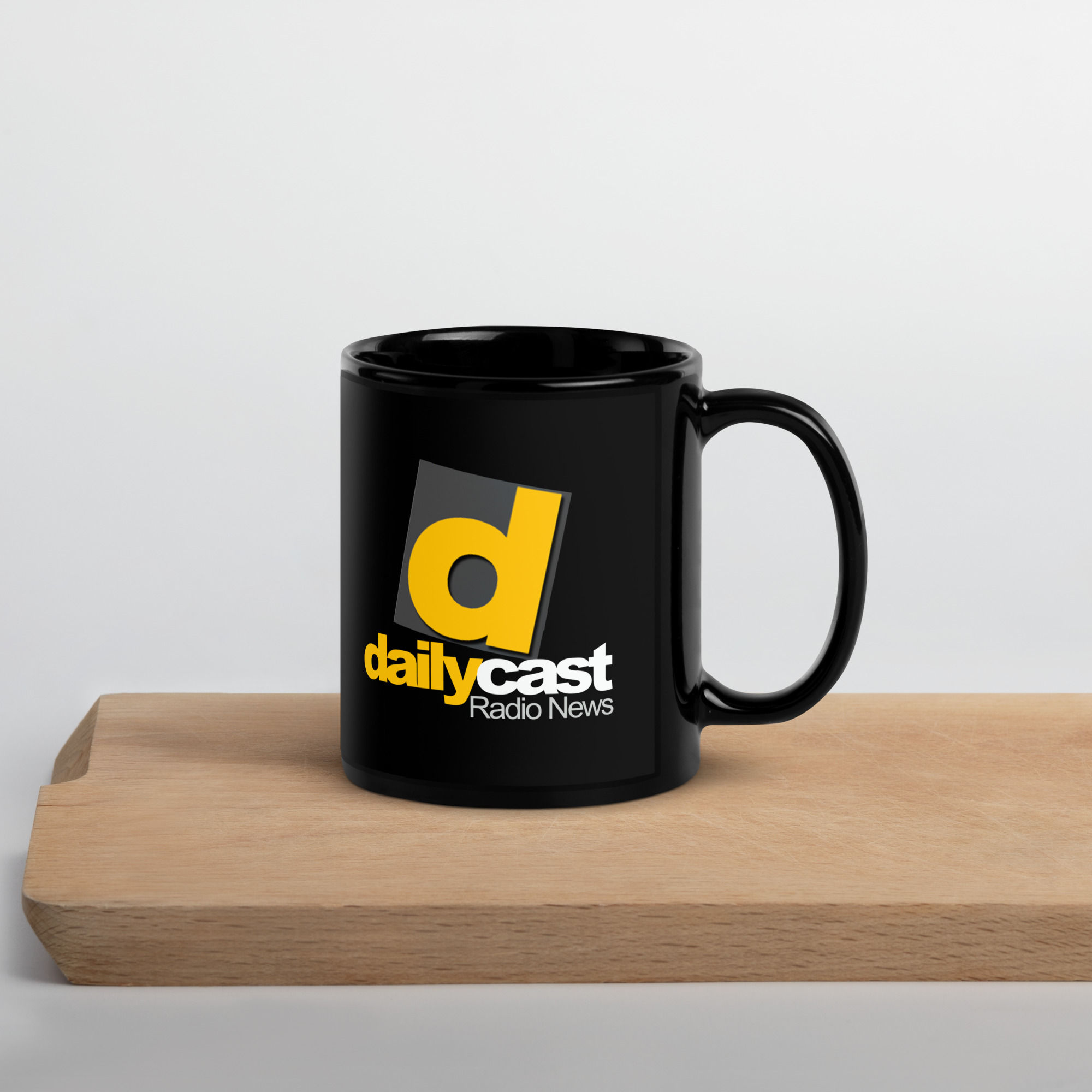 Dailycast Glossy Mug - Image 4